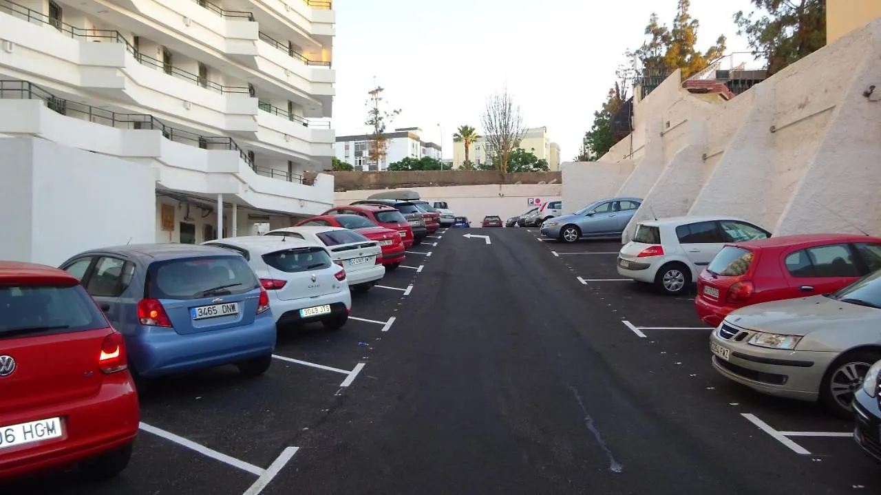 Slipper Friendly Holiday Home Playa del Ingles   Playa del Ingles (Gran Canaria)